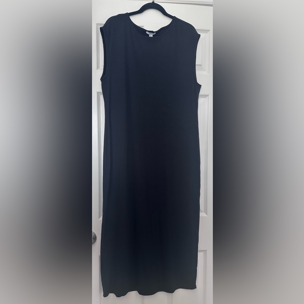 Bar III Black Ribbed Knit Dress with Slit- Size 2X